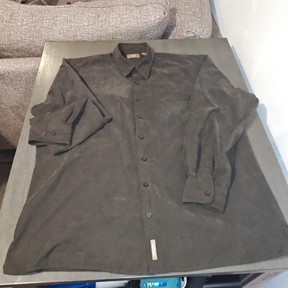 Natural Issue Shirt Button Up Mens XLT/XGL‎  Dark Olive Green Long Sleeve